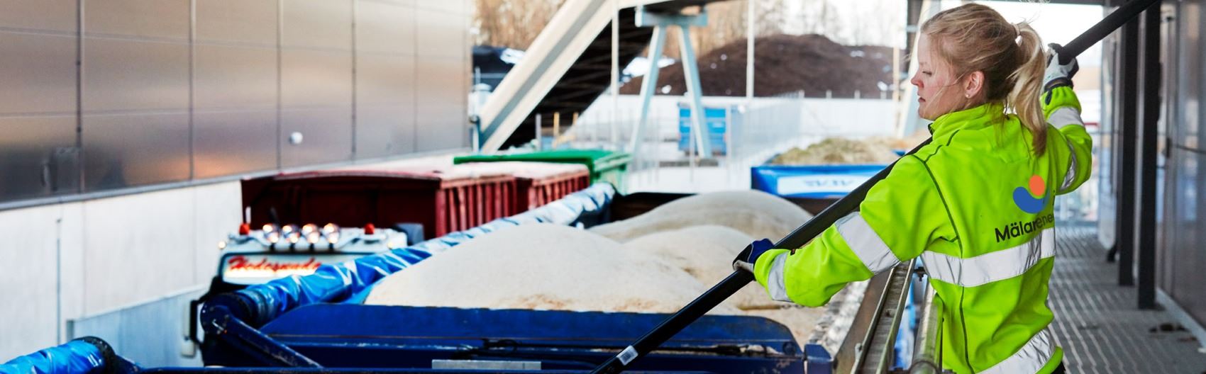 Vi tar stickprover och ger återkoppling Vi ger återkoppling och spårbarhet på bränslet